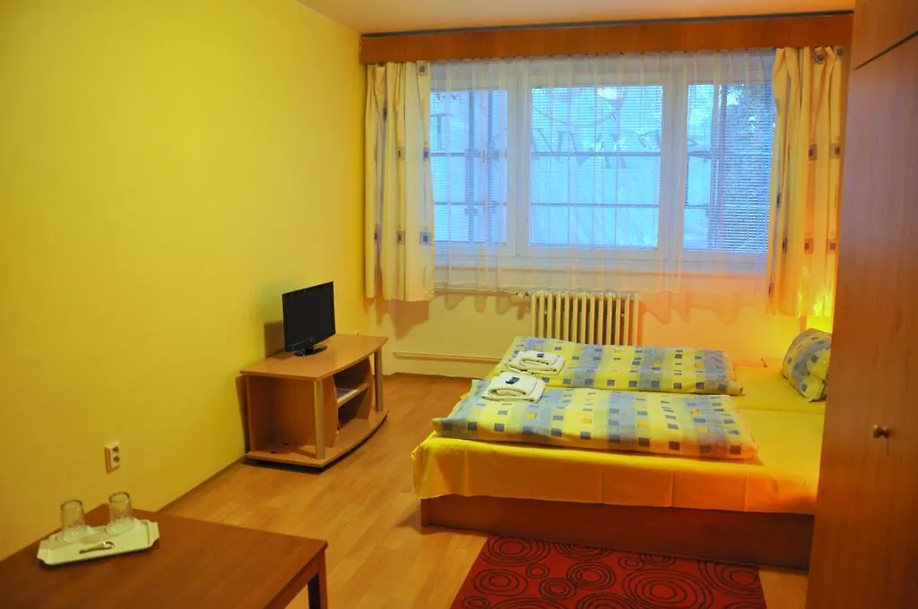 Hotel Komarov Brno 0*,  Česká republika
